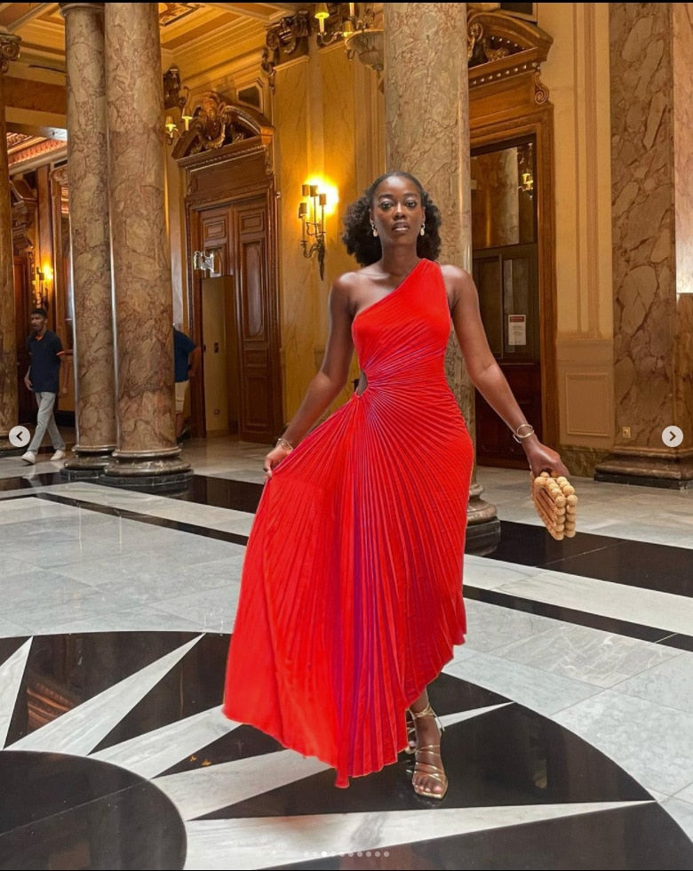 Elegantes Plissee-Kleid mit einer Schulter für Frauen 2024