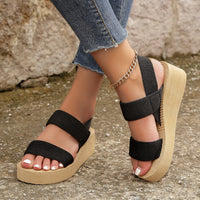Julia | Stylishe Sandalen für Strand und Sommer in Schwarz und Beige