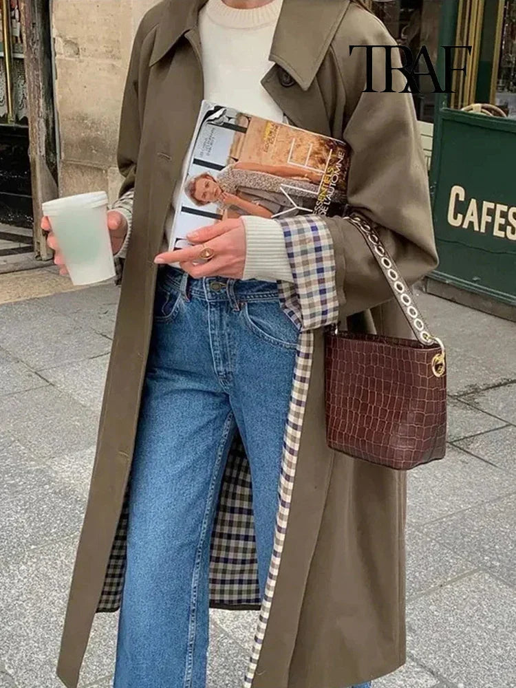 Farah | Langer Trenchcoat Mit Karofutter