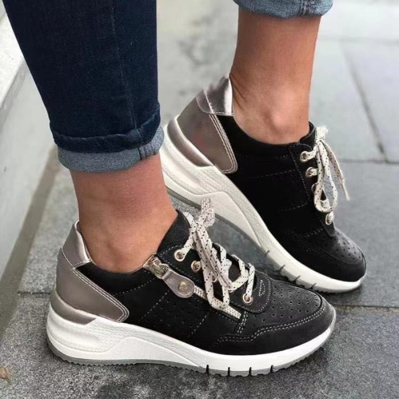 Antje | Sport Orthopädische Schuhe | Plateau-Sneakers mit Schnürung | Bequeme perforierte Wanderschuhe