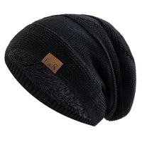 Luxe Eleganz Fleecemütze in Schwarz