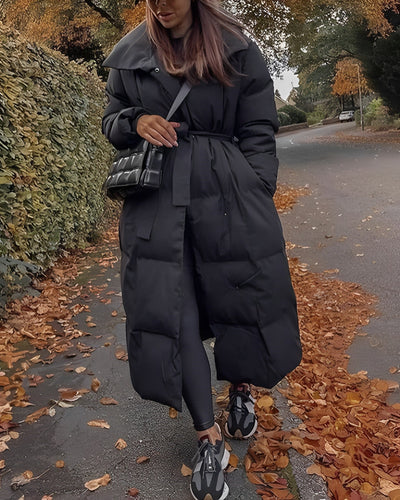 Elegante, lange und warme Damenjacke