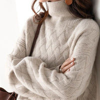 Cherry - Herbstlicher Rollkragenpullover in Camel