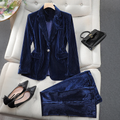 Blau