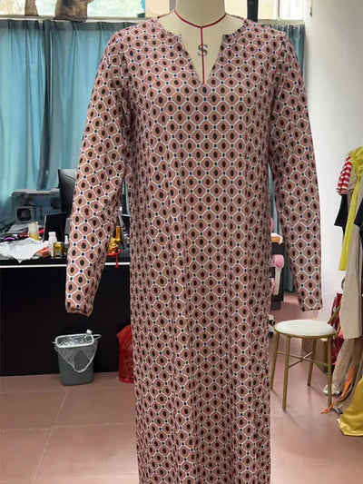 Almira - Lässiges bedrucktes Langarm-Maxikleid