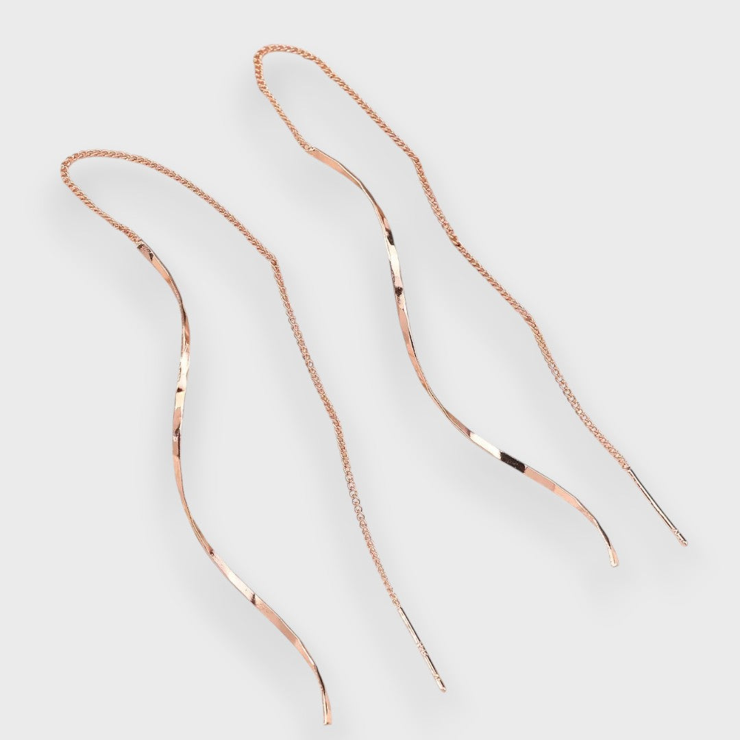 Elwira – Lange Ohrringe mit Wellenform