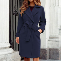 Eleganter Kaschmir-Trenchcoat für Damen mit Knopfsystem in lebhaften Farben in Marine Blau