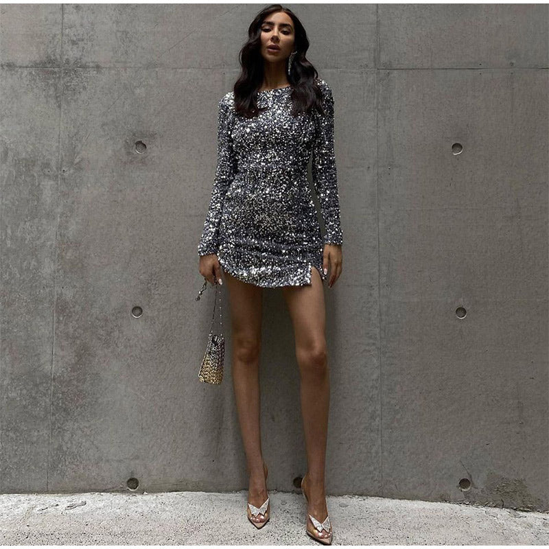 Glitzerndes Partykleid mit offenem Rücken für unvergessliche Nächte