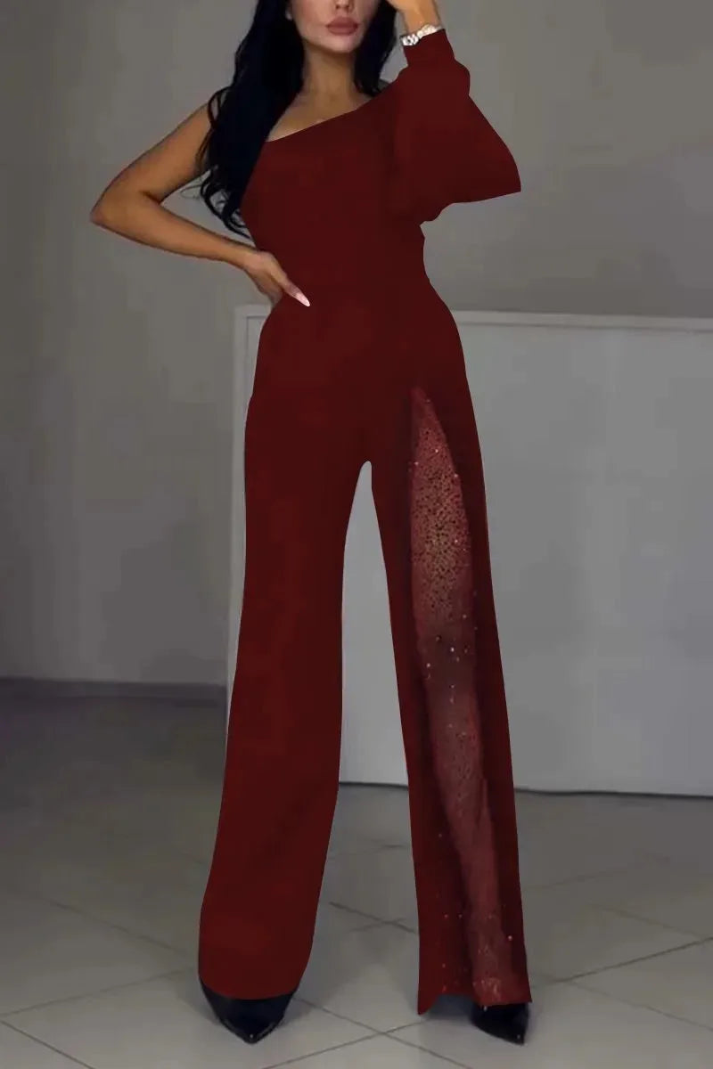 Modischer und sexy Damen Jumpsuit mit abfallenden Schultern und hohem Schlitz
