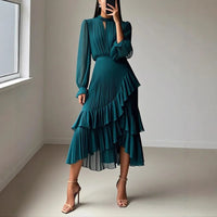 Lioren™ Kleid mit Edlem Plissee und Asymmetrischen Volants in Dunkelgrün