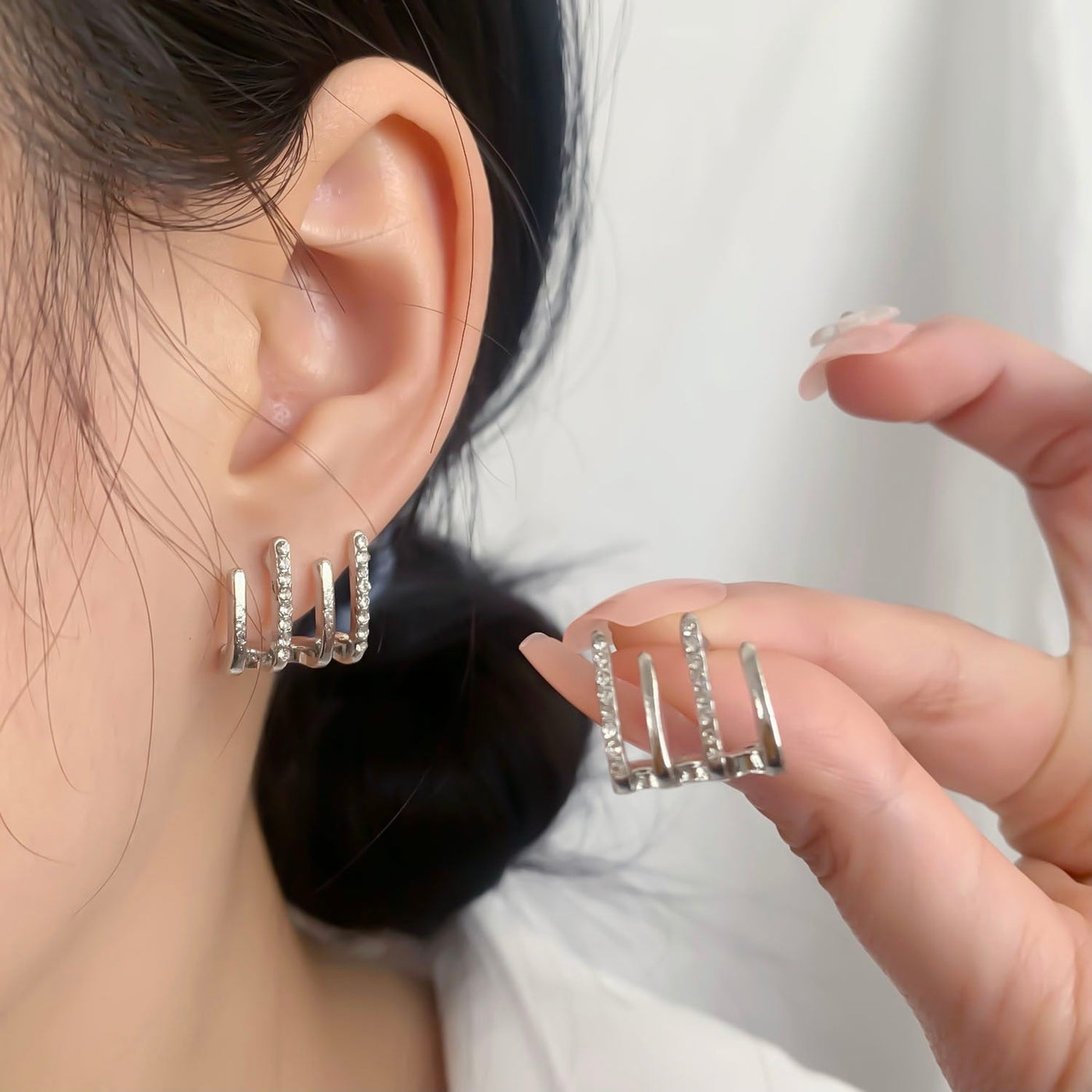 Illusion Ohringe mit Vier Hoop und Zirkonia - Zarvia