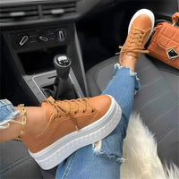 Wilgie - Bequeme Schnürschuhe in Braun