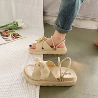 Livia - Espadrille-Sandalen mit Bändern in Beige