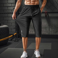 AeroMotion™ Shorts Mit Elastischem Stoff und Sportlicher Passform in Schwarz