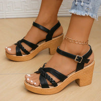 Sarah - Orthopädische Modesandalen in Schwarz (Fast ausverkauft)