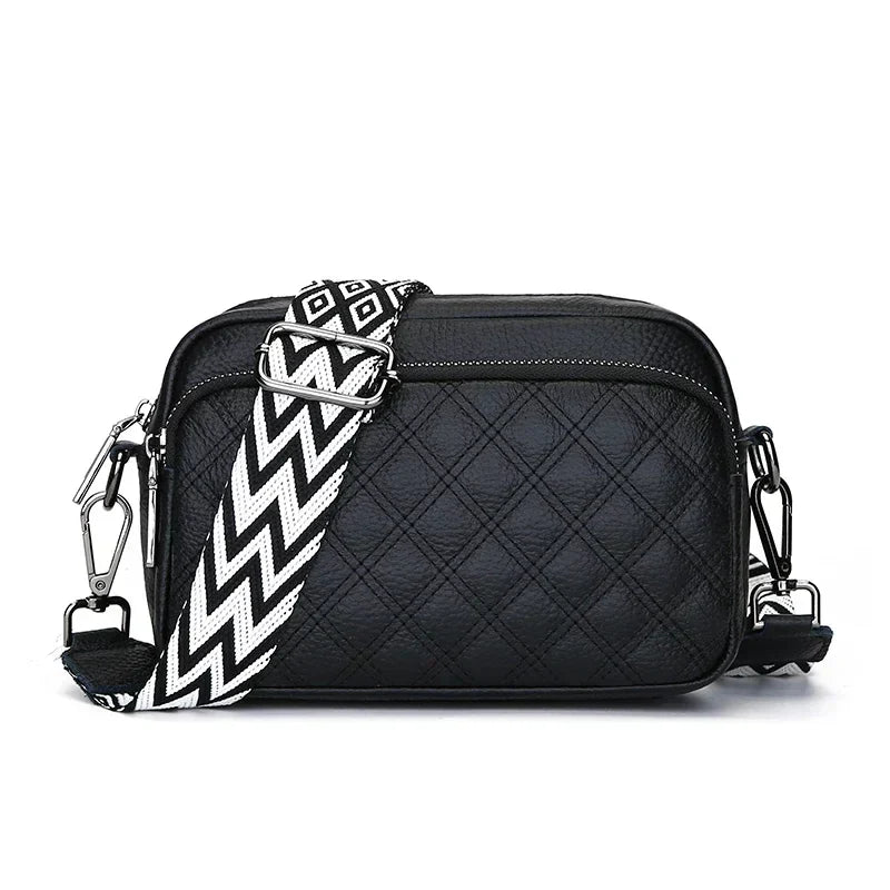 Belle | Raffinierte PU Lederachsen Tasche