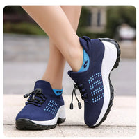 Jannah - Atmungsaktive Slip-On-Sportschuhe zum Gehen für Damen | Leichte Slip-On-Wander-Sneaker aus Mesh für Damen in Blau