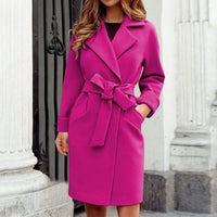Eleganter Kaschmir-Trenchcoat für Damen mit Knopfsystem in lebhaften Farben in Rosa