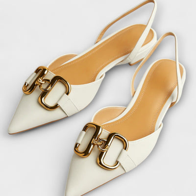 Lorella – Punt-Sandalen mit goldenen Akzenten