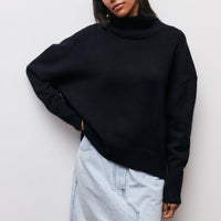 Damen Pullover | Lässig mit Rollkragen und weitem Schnitt in Schwarz