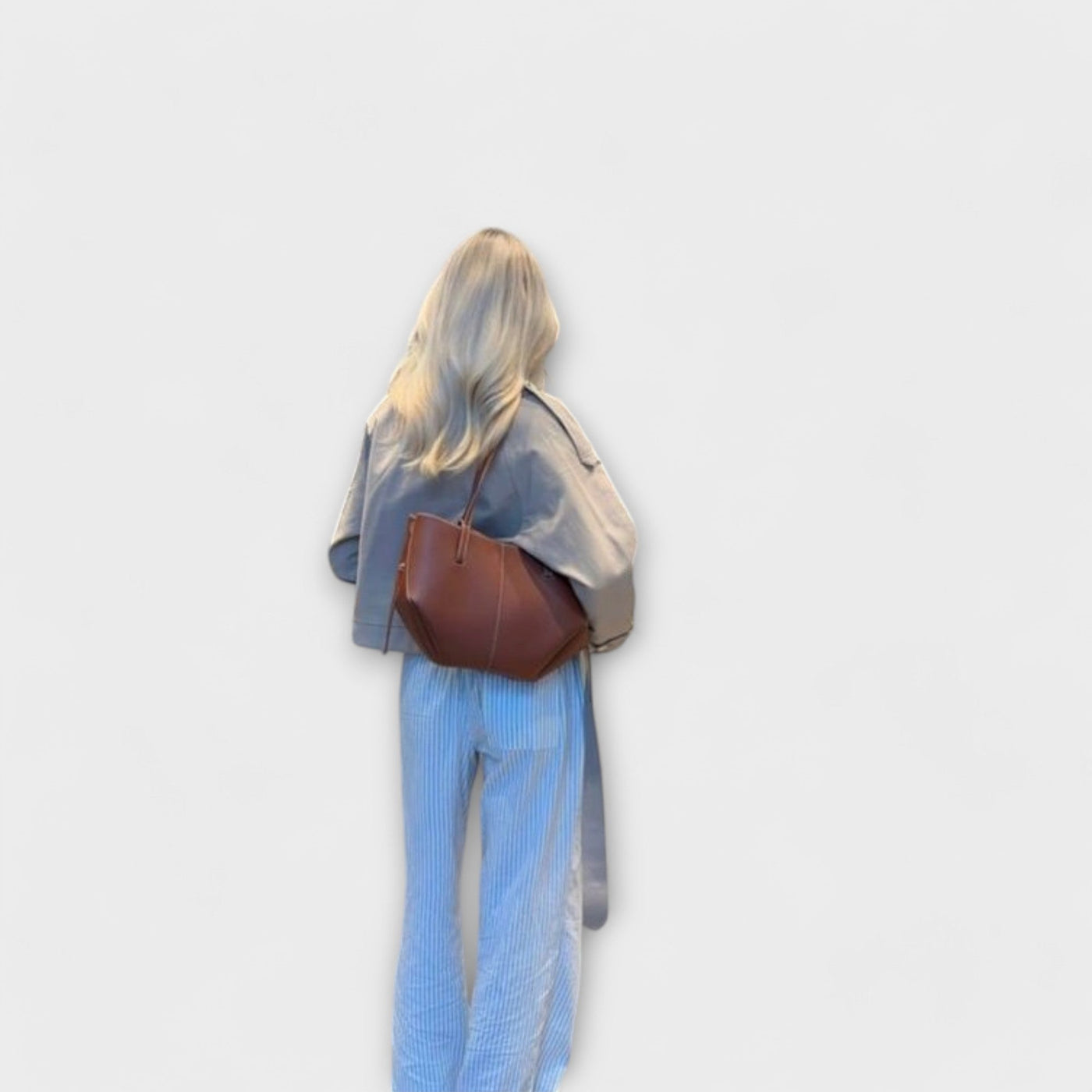 Brava – Vintage Tote Bag