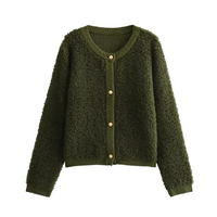 Grete | Kuschelige Wandelbare Strickjacke in Grün