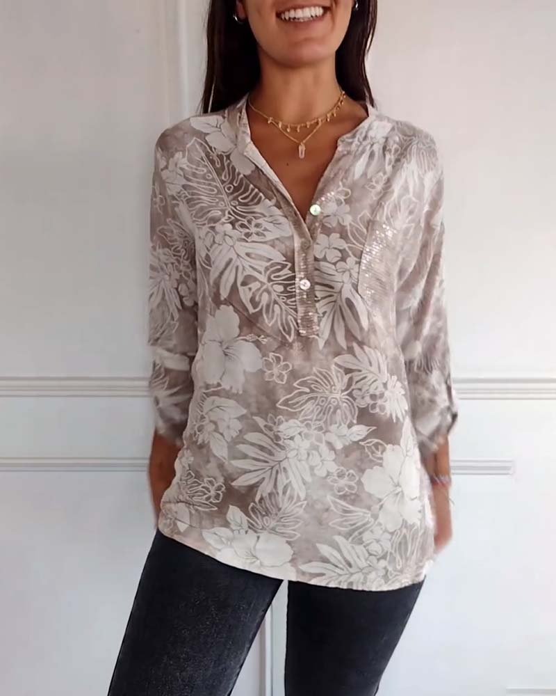 Astrid | Bluse mit V-Ausschnitt und Knopfleiste