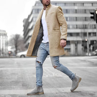 Yuri - Der elegante und einzigartige Mantel in Beige