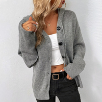 Kristin Cozy - Kuschelige Strickjacke in Grau