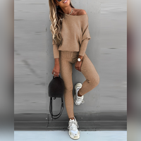 Pandora - Bequemer Trainingsanzug in Khaki