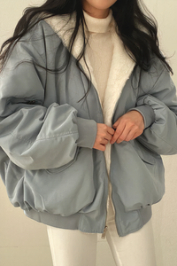 Gefütterte Winterjacke in Übergröße in Grau