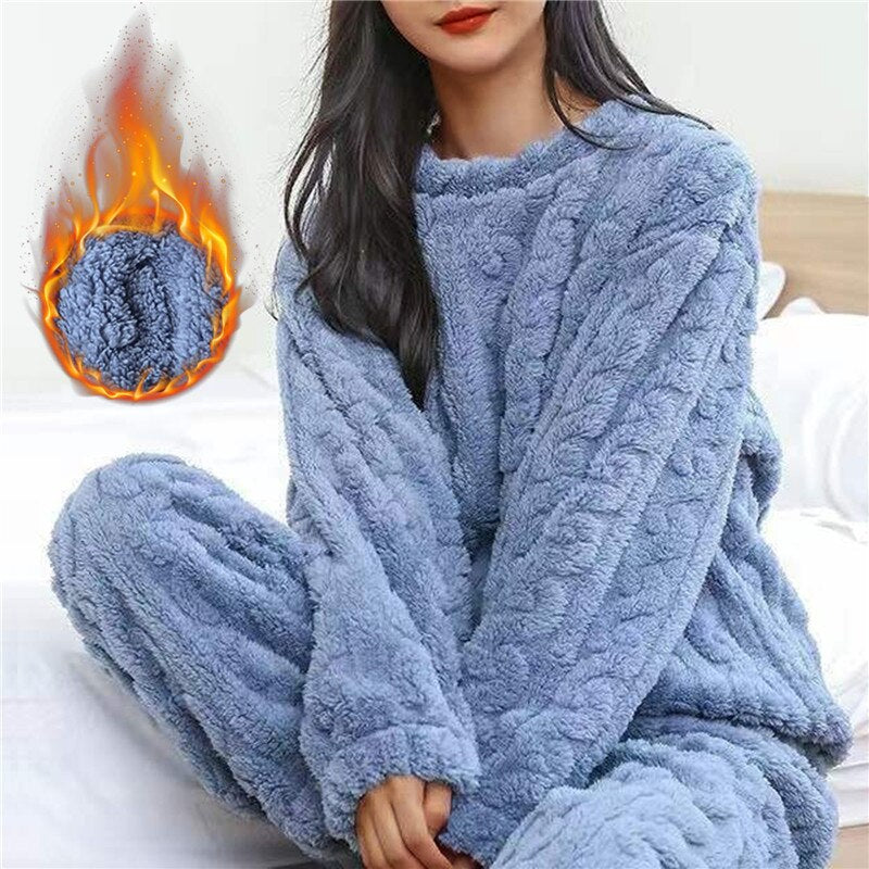 Lori - Kuscheliger Fleece-Pyjama