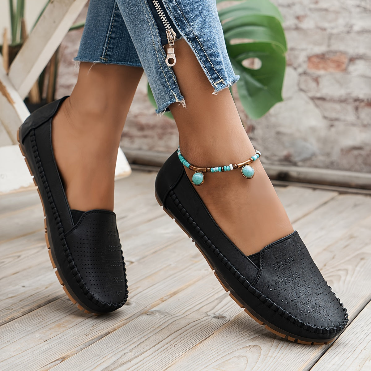 Vintellea™ – Elegante Damen Loafer mit Retro Perforation