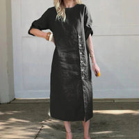 Adelie™ Baumwoll-Leinenkleid mit seitlichen Knöpfen und raffiniertem Schlitz / Bewegung und Eleganz in der richtigen Dosierung! in Schwarz