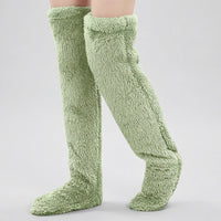 (KAUF 1, ERHALTE 2 GRATIS) Veloura™ Premium Kuschelsocken aus Weichem Plüschstoff in Grün