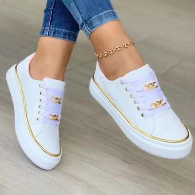 Federica - Weiße Low-Top-Casual-Sneakers mit goldenen Details | Stylische weiße Schnürsneaker mit Goldbesatz