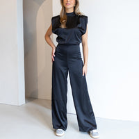 Ellie | Hoher Ausschnitt Weites Bein Jumpsuit in Schwarz