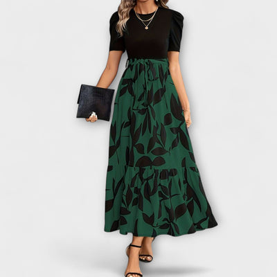 Luna - Sommerkleid mit Blumenmuster und Rundhalsausschnitt