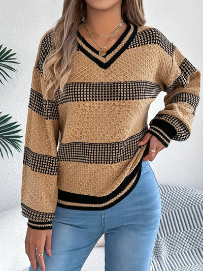 ELEGANTER GESTREIFTER V-AUSSCHNITT-PULLOVER | MODERNER STIL, HOHER KOMFORT