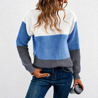 Amelia - Eleganter Damenpullover in Blau