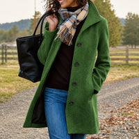 Harper - Warmer, mittellanger Mantel in Grün