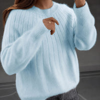 Taimi - Ein natürlicher und eleganter Damenpulli in Blau