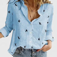 Adelaida | Damen V-Ausschnitt Knopfleiste Langarm Bluse in Blau 2