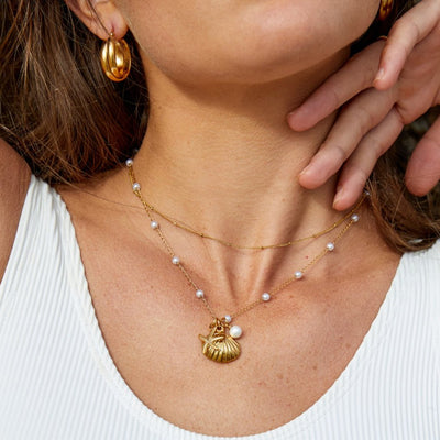 Aria Shell Charm Halskette