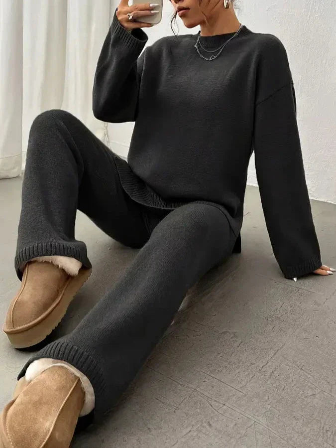 Mila | Warmes geripptes Freizeit-Strickset