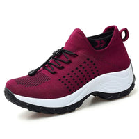 Jannah - Atmungsaktive Slip-On-Sportschuhe zum Gehen für Damen | Leichte Slip-On-Wander-Sneaker aus Mesh für Damen in Rot