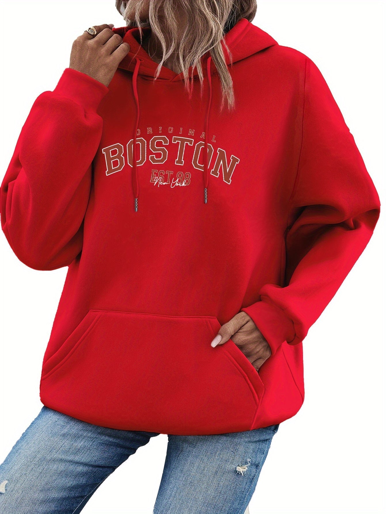 Bostonia™ – Ikonischer College Hoodie