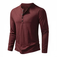 Benjamin | Herren Langarm Henley Oberteil in Weinrot