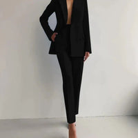 Blazer und Hose für Damen - Robyn in Schwarz