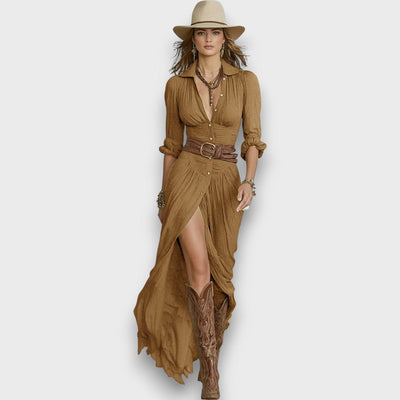 Selvya – Maxi-Plissee-Kleid mit Taillengürtel